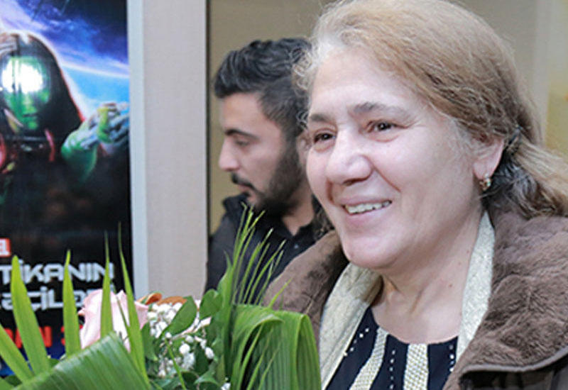 Azərbaycanlı rəqqasənin anası