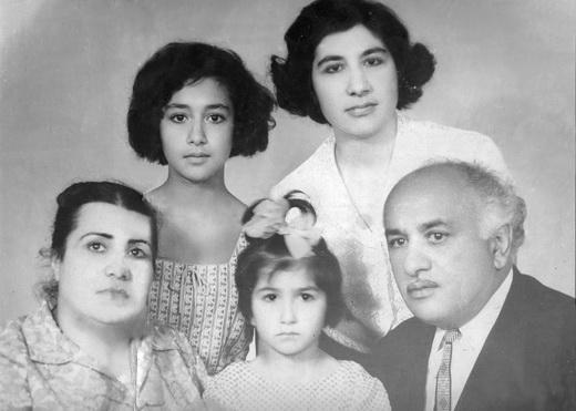 Yaratdığı obrazlarda yaşayan sənətkar