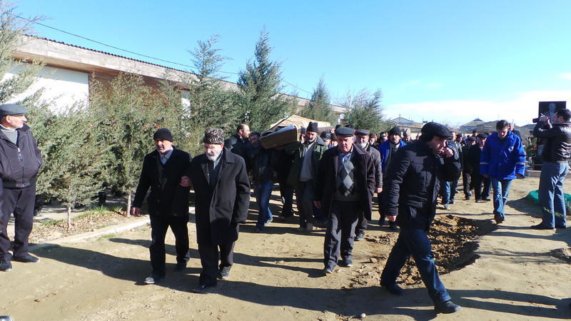 Türkmənistanda tapılan neftçilərimiz dəfn olunublar