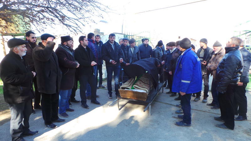 Türkmənistanda tapılan neftçilərimiz dəfn olunublar