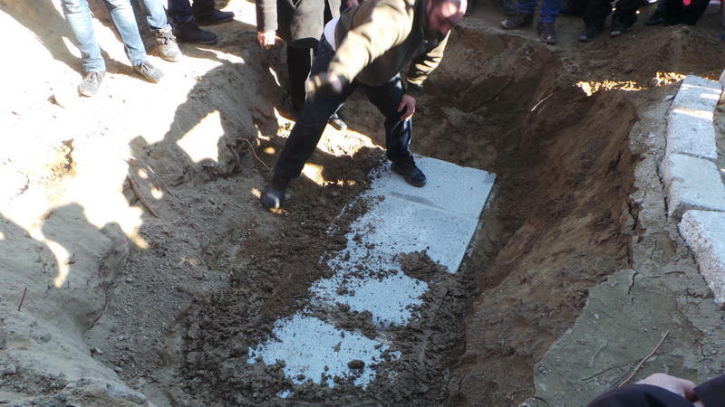 Türkmənistanda tapılan neftçilərimiz dəfn olunublar