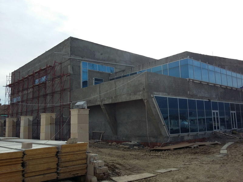 В бакинском поселке строят спортобъект