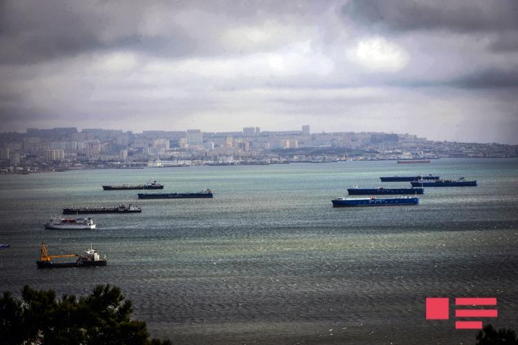 Azərbaycan 20 Yanvar şəhidlərini anır