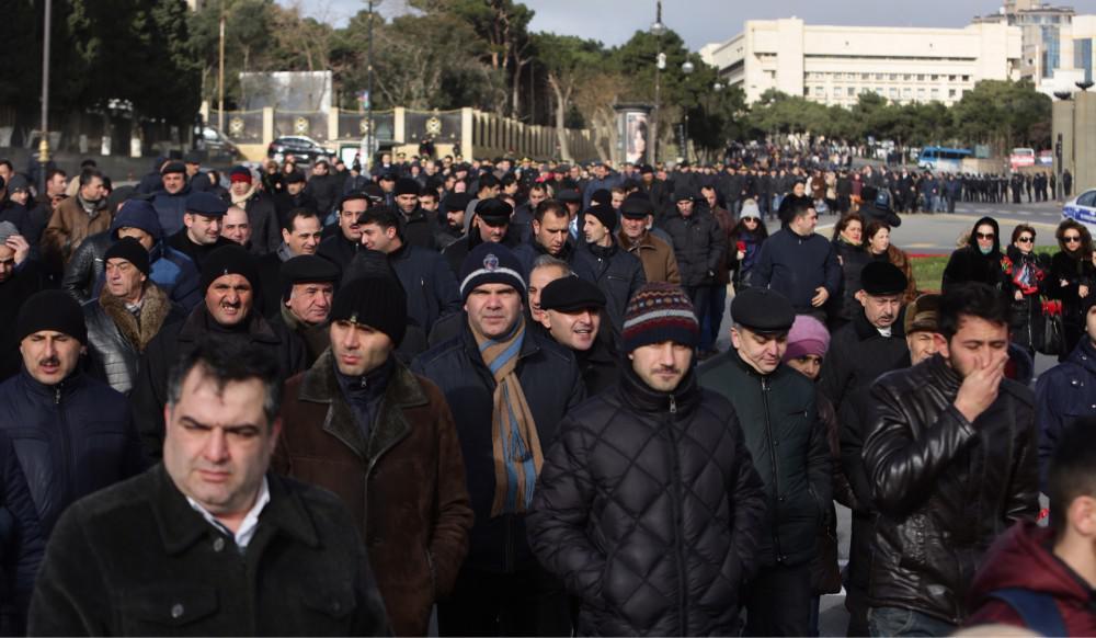 Azərbaycan xalqı şəhidlərin parlaq xatirəsini ehtiramla yad edir