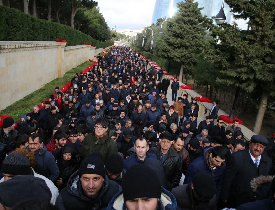 Azərbaycan xalqı şəhidlərin parlaq xatirəsini ehtiramla yad edir