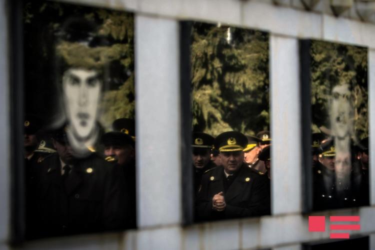 Azərbaycan 20 Yanvar şəhidlərini anır