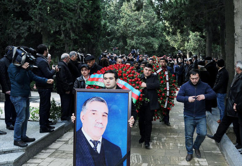 Bu gün xalq şarimizin doğum günüdür