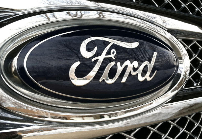 На Ford подали в суд