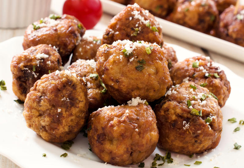 Котлеты «Гнезда»: как оригинально приготовить привычное блюдо