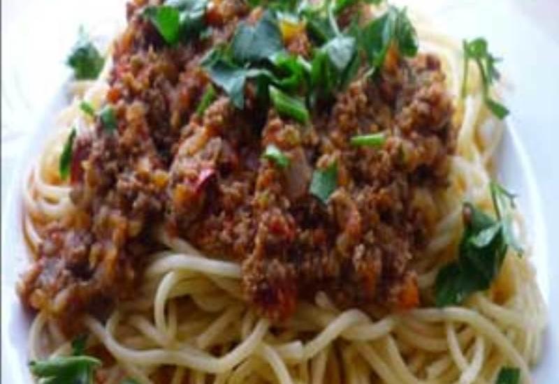 Qiyməli spagetti (Verməşil)