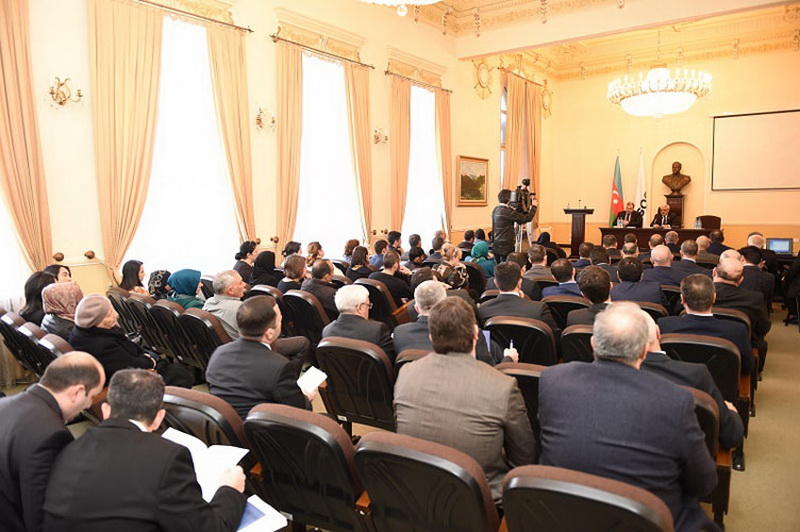 В честь погибших нефтяников воздвигнут памятник