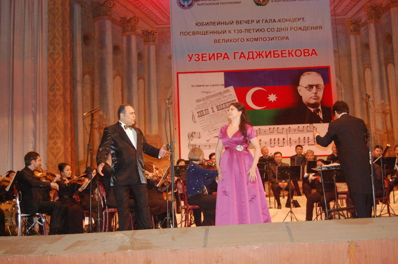 Bişkekdə Üzeyir Hacıbəyovun 130 illik yubileyi ilə bağlı möhtəşəm gecə keçirilib