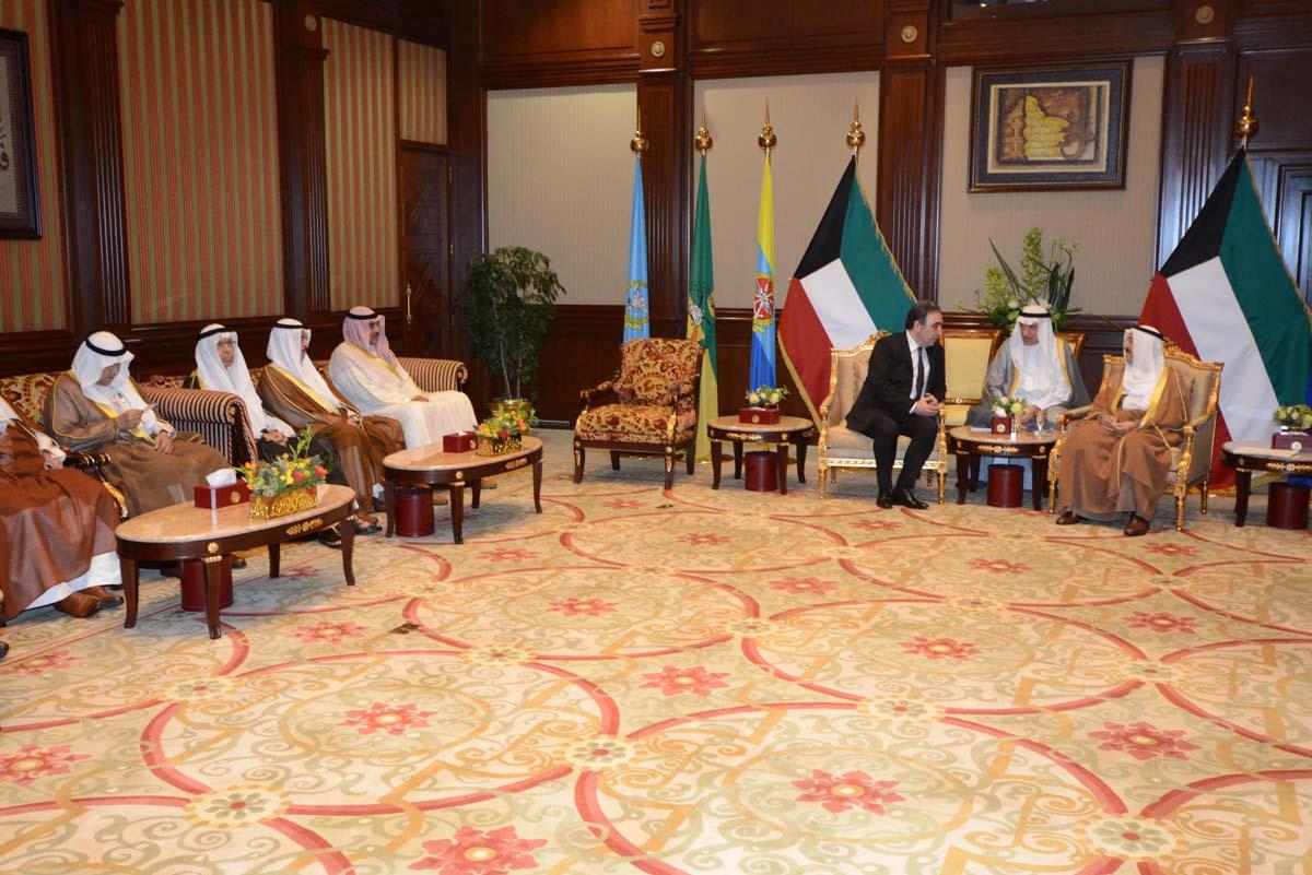 Эмир Кувейта посетит Азербайджан