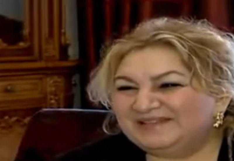 "Qapılar bağlanır, növbəti stansiya..."