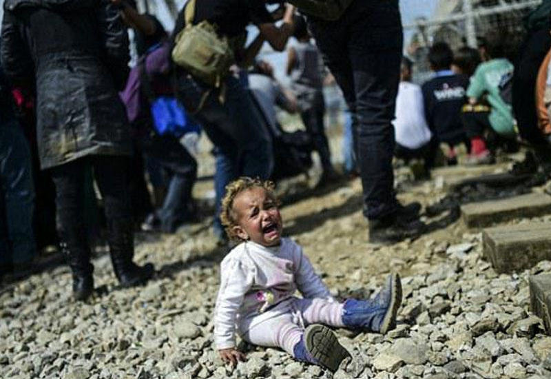 Sərhədçilərdən uşaqlara qarşı