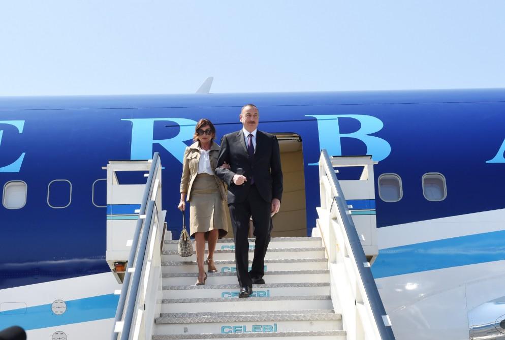 Президент Ильхам Алиев и его супруга Мехрибан Алиева присутствовали на приеме в честь глав государств и правительств, принимающих участие в XIII Саммите ОИС