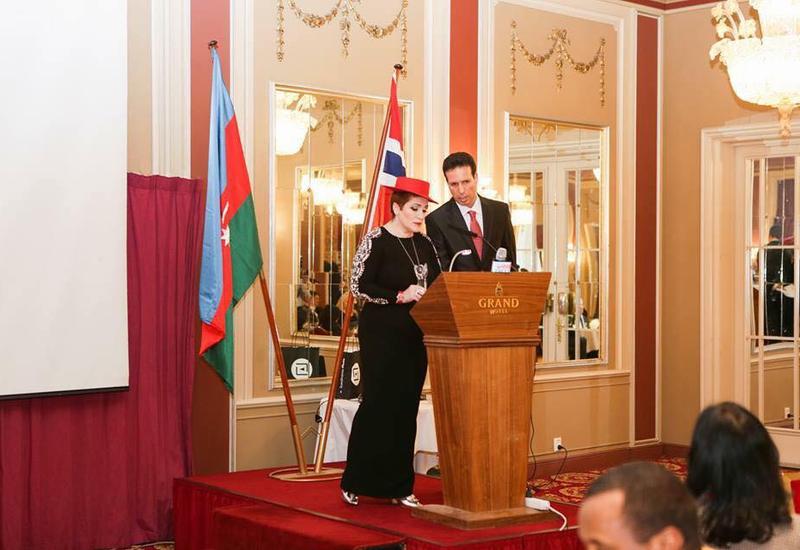 Нурида Курбанова удостоена премии Dialogue for Peace