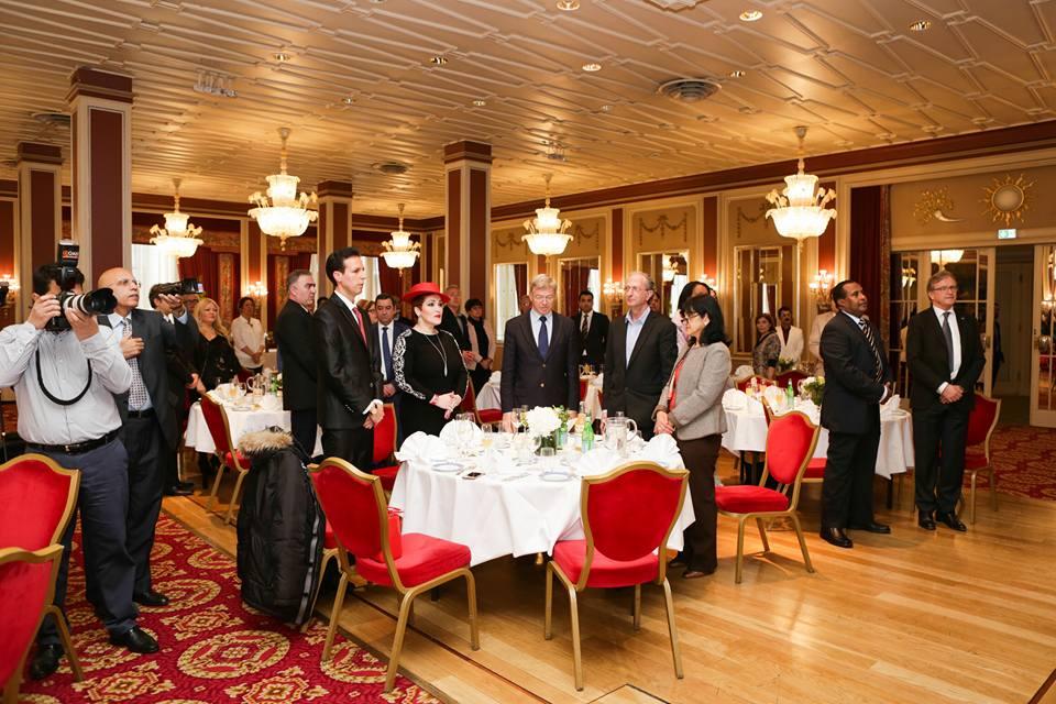 Нурида Курбанова удостоена премии Dialogue for Peace