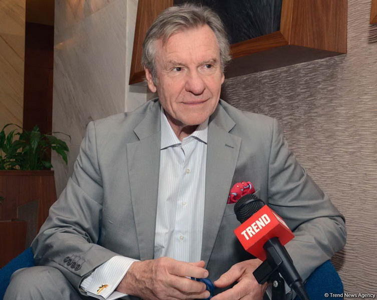 Армянское лобби шантажирует французских политиков