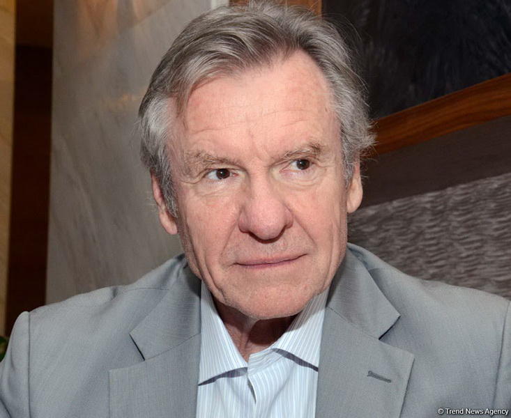 Армянское лобби шантажирует французских политиков