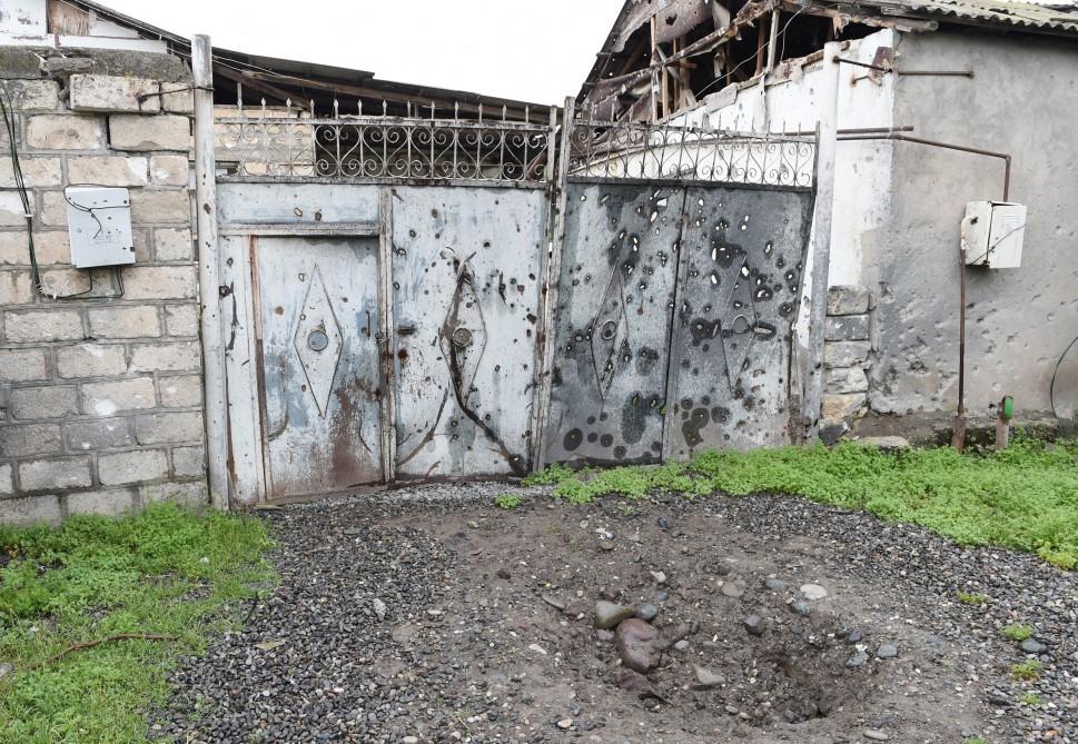 Президент Ильхам Алиев и его супруга Мехрибан Алиева побывали в Тертерском, Бардинском и Агдамском районах