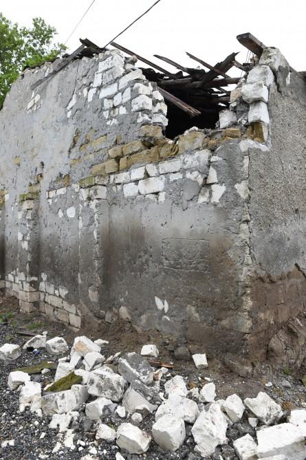 Президент Ильхам Алиев и его супруга Мехрибан Алиева побывали в Тертерском, Бардинском и Агдамском районах