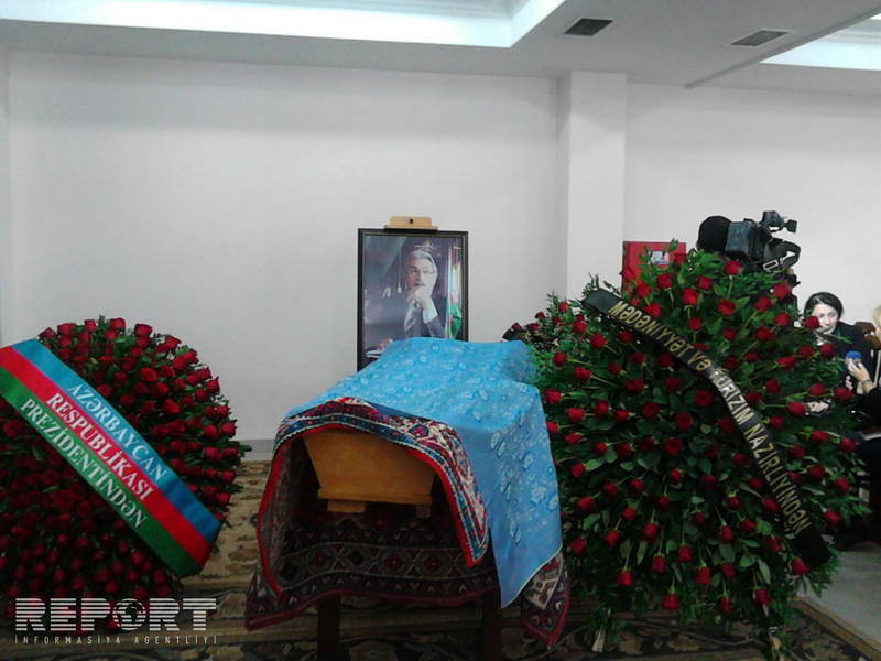 Söhrab Tahirlə vida mərasimi keçirilir