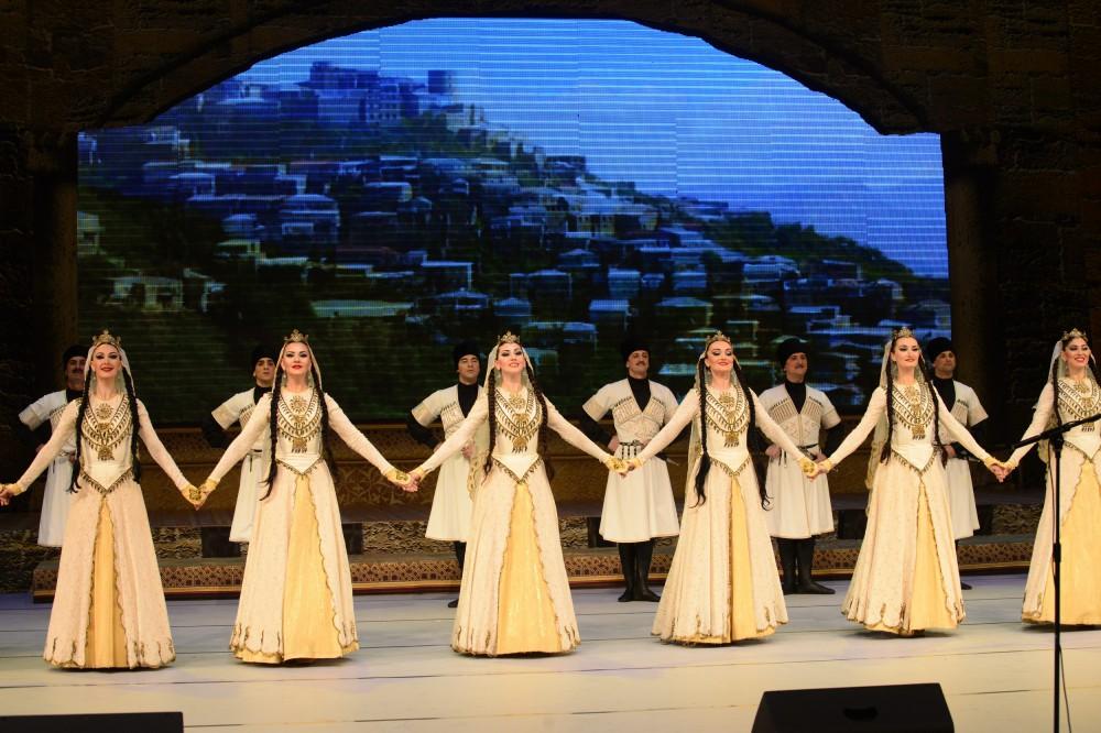 В Баку открылись Дни культуры Дагестана