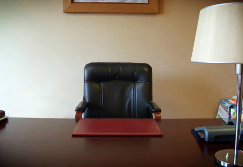 В Турции уволены 10 тысяч госслужащих