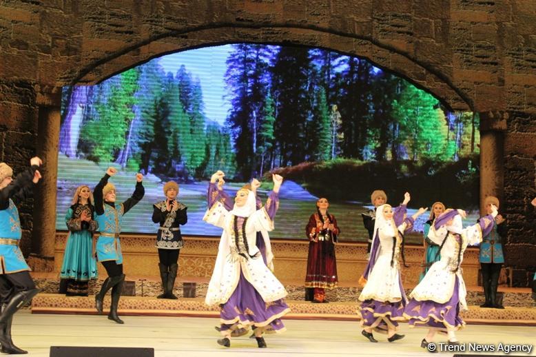 В Баку открылись Дни культуры Дагестана