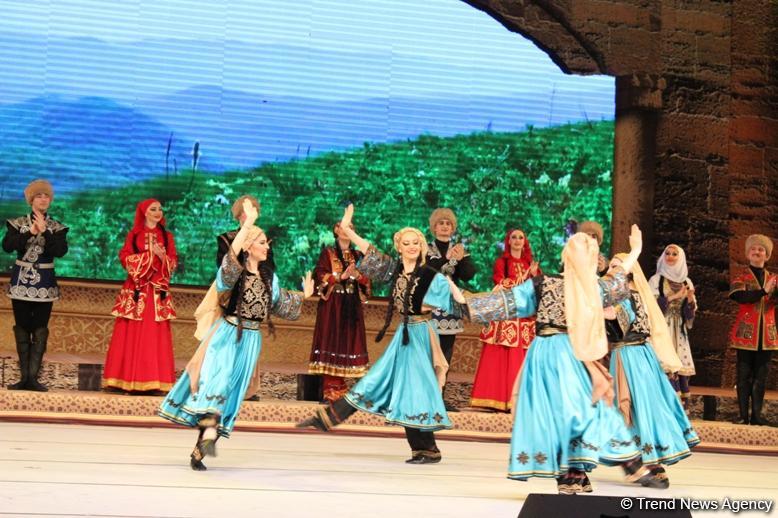 В Баку открылись Дни культуры Дагестана