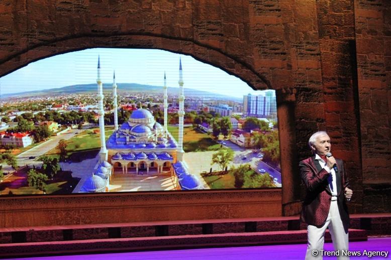 В Баку открылись Дни культуры Дагестана