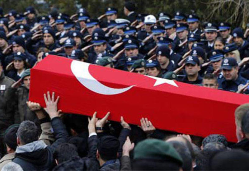 Tanınmış futbolçunun ən yaxın dostu şəhid oldu