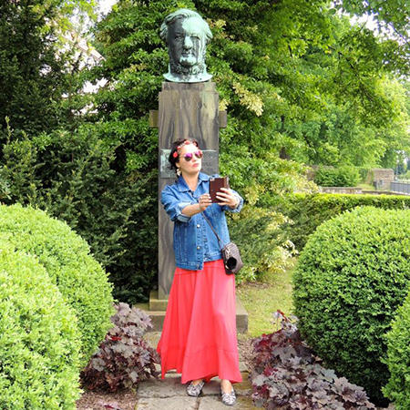 Вот как Анна Нетребко отдыхает с мужем-азербайджанцем в Швейцарии