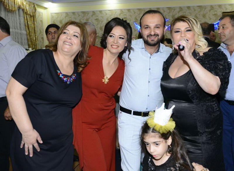 Əməkdar artist nəvəsinə elə bir toy etdi ki...