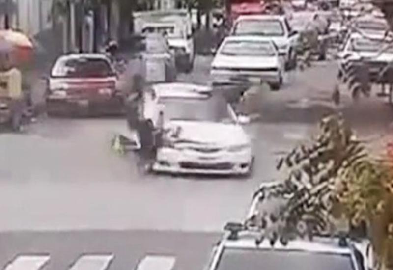 В центре Москвы столкнулись семь автомобилей