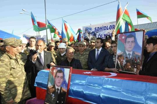 Aprel döyüşlərində şəhid oldu