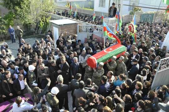 Aprel döyüşlərində şəhid oldu