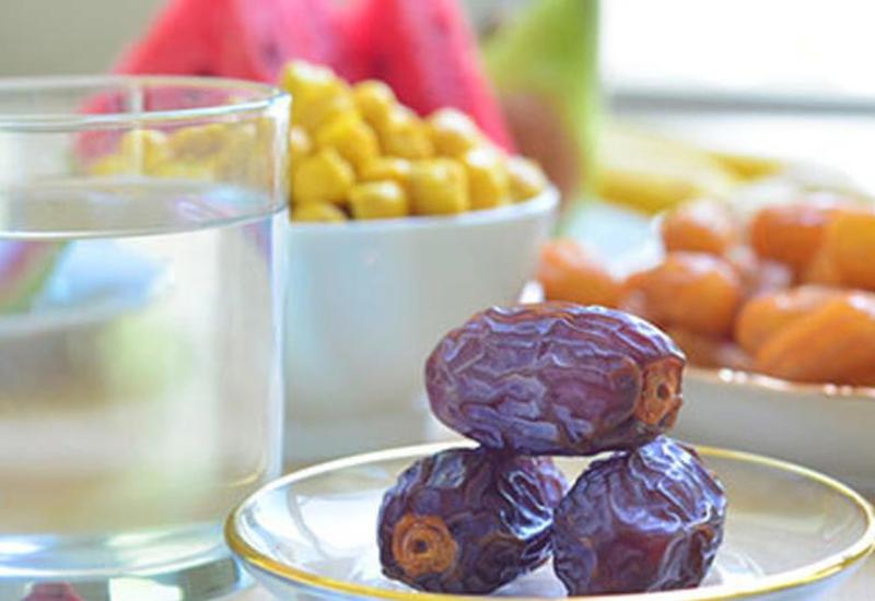Hər kim halal xurma ilə iftar edərsə...