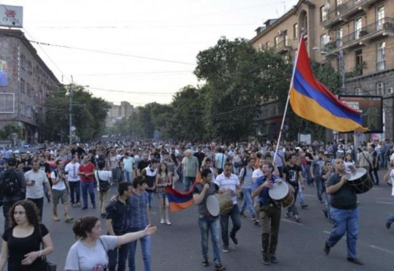 Армяне захотели войны с Азербайджаном