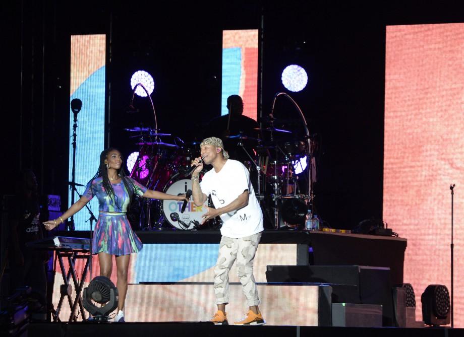 Ошеломительный концерт Фаррелла Уильямса в Баку