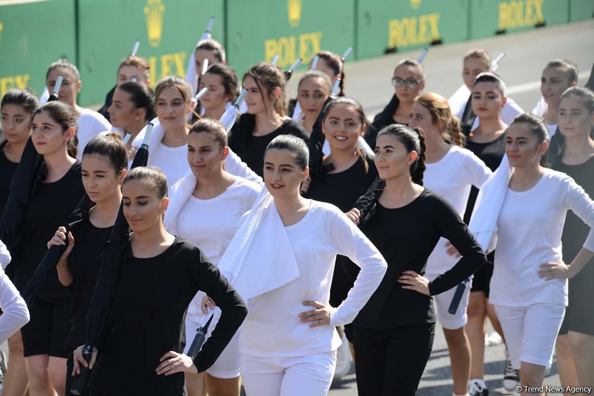 Яркий праздник скорости в Баку