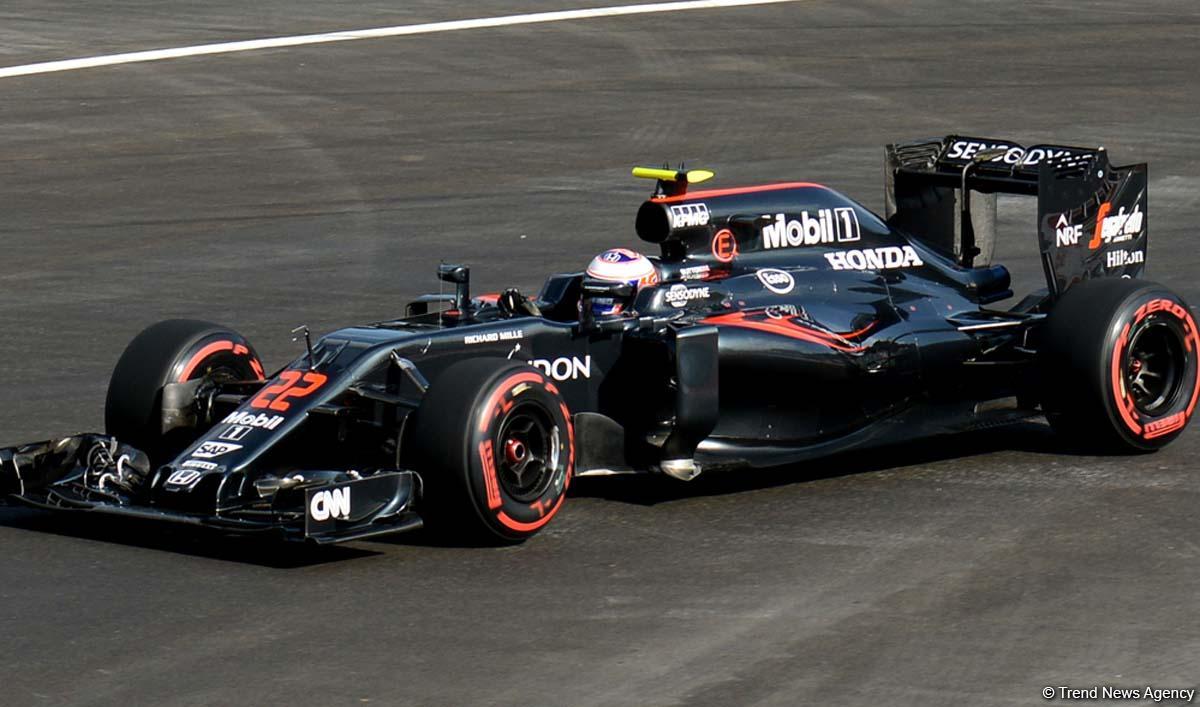 Яркий праздник скорости в Баку