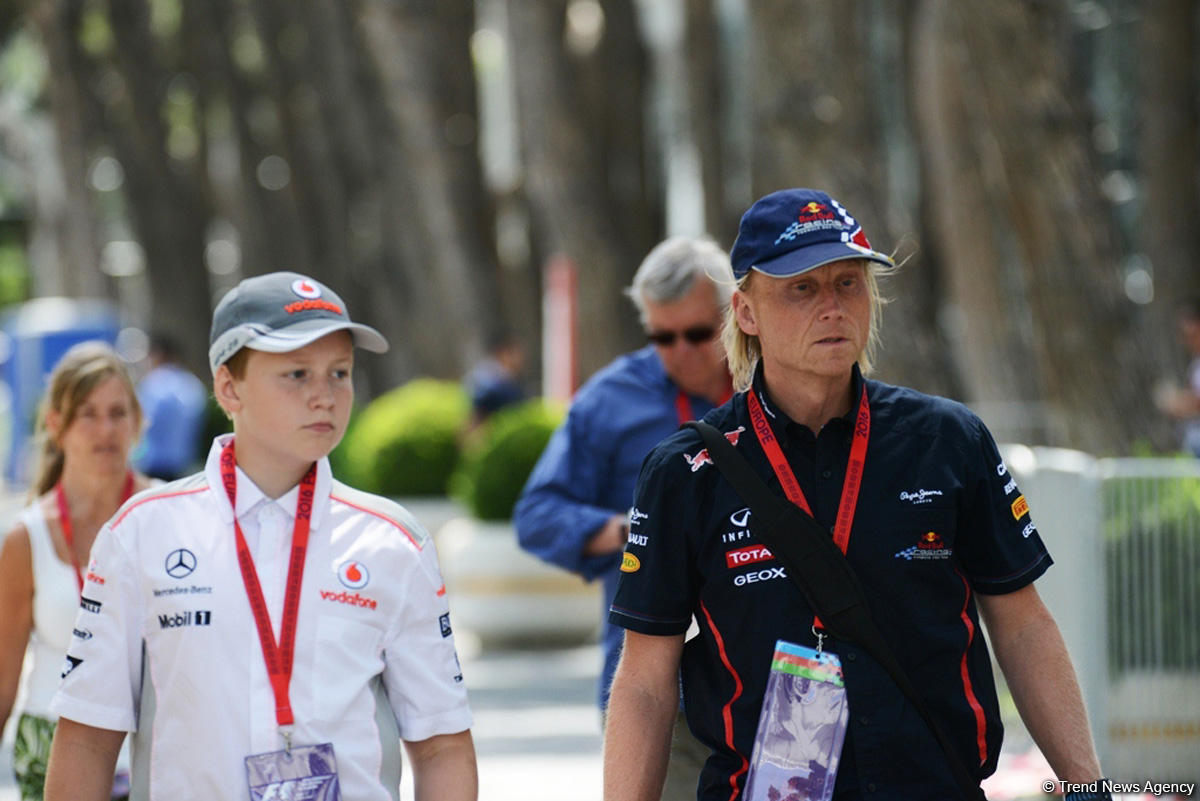 Яркий праздник скорости в Баку