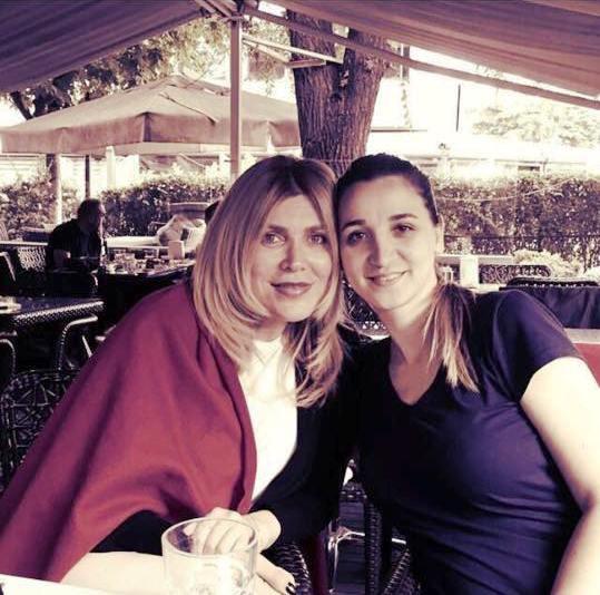 Xoşqədəm: "Çəkdiyi fotoda özü qəşəng düşüb, mən yox"