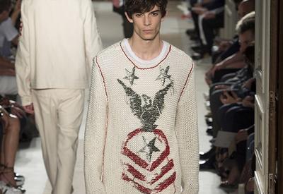 Милитари от Valentino <span class="color_red">- ФОТО</span>