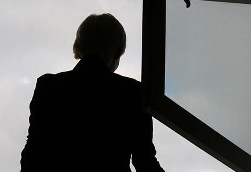 Bakıda mənzili banka girov qoyulan qadın aldadıldı