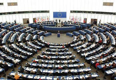 Европарламент принял резолюцию по Азербайджану