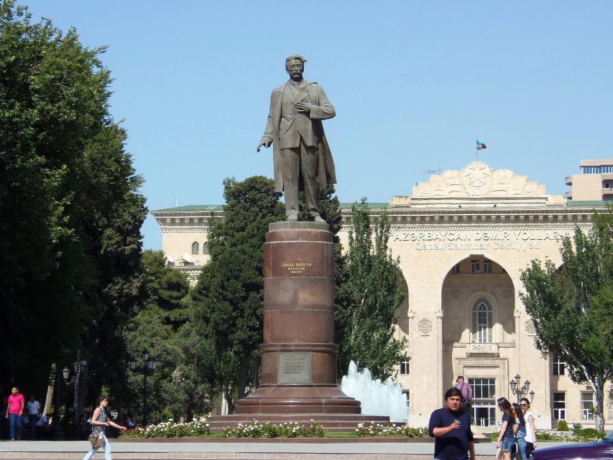 Bakının 12 əfsanəvi parkı