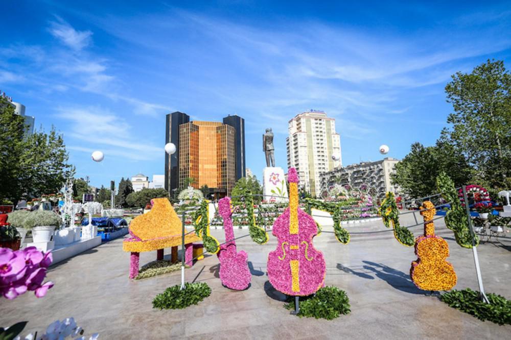 Bakının 12 əfsanəvi parkı